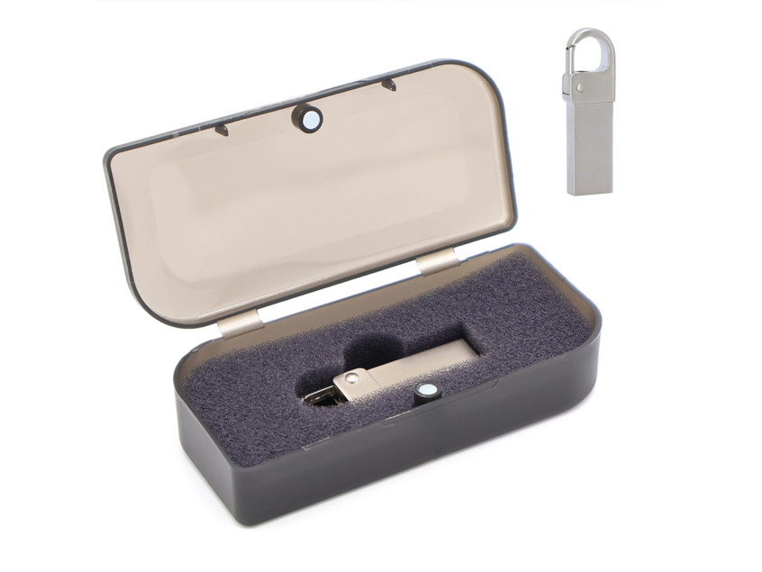 Флешка Carabine 16 Гб в футляре, серебристая