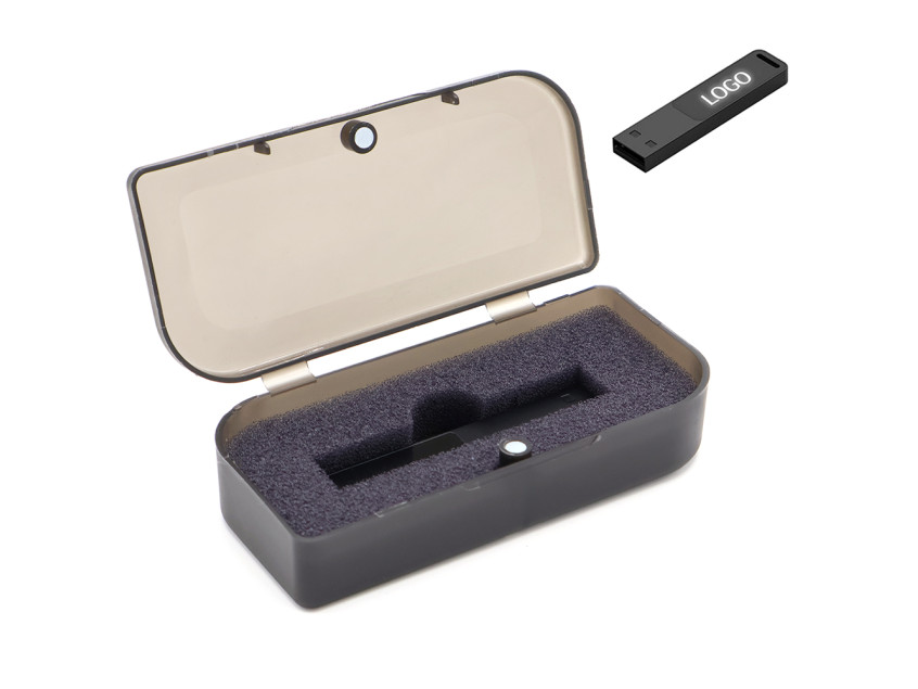 Флешка Suomi 16 Гб в футляре, с белой подсветкой