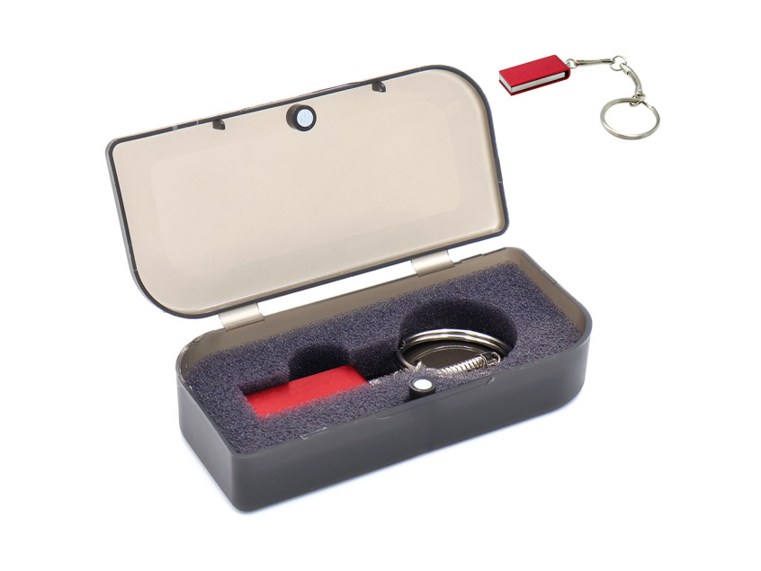 Флешка Slim 16 Гб в футляре, красная