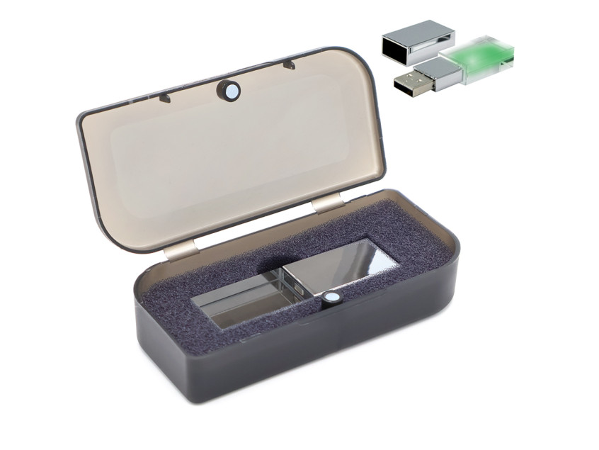 Флешка Moon 16 Гб в футляре, зеленый Флешка Moon 16 Гб в футляре, зеленый