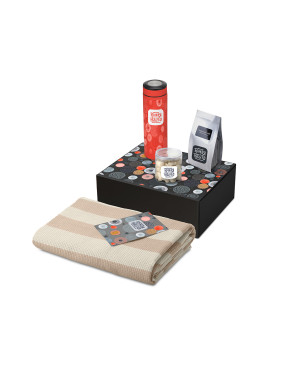 Подарочный набор Re:y. Warm с пледом, термосом и чаем