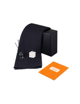 Подарочный набор Re:y. Cocoon с пледом, свечой и диффузором