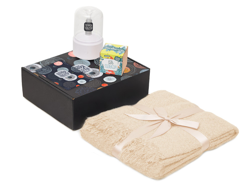 Подарочный набор Re:y. Grow с пледом, увлажнителем и набором для выращивания