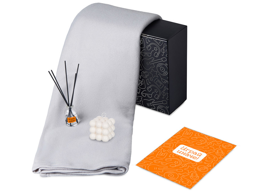 Подарочный набор Re:y. Cocoon с пледом, свечой и диффузором