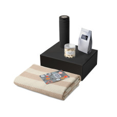 Подарочный набор Re:y. Warm с пледом, термосом и чаем