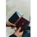 Обложка для паспорта Travelfinder с технологией Find My
